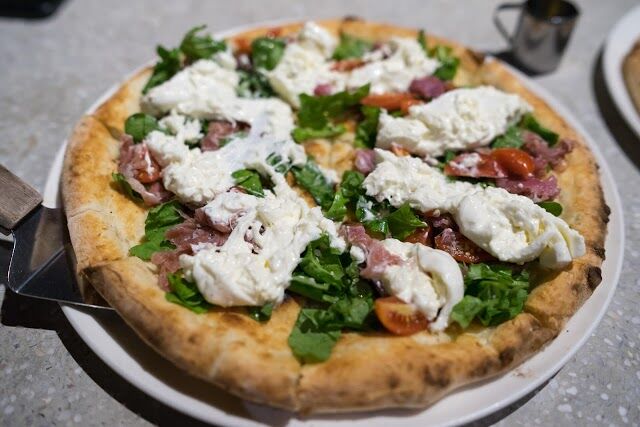 Pizza 4P's Trang Tien