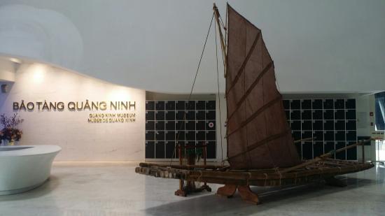 Bảo tàng Quảng Ninh