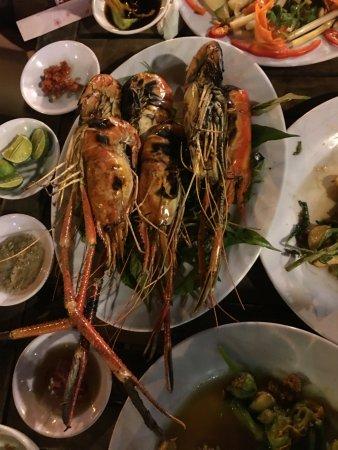 Quat Mo Seafood Restaurant