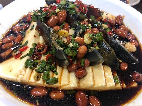 Trung Hoa De Nhat Sui Cao