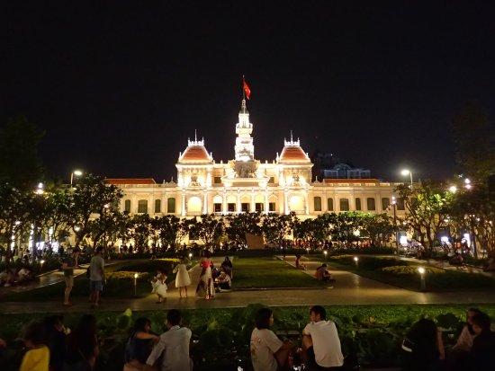 Trụ sở Ủy ban Nhân dân