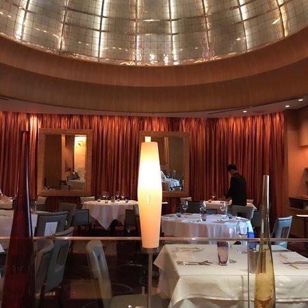 Peninsula Italian Restaurant & Bar