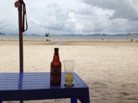 Bãi biển Bãi Cháy