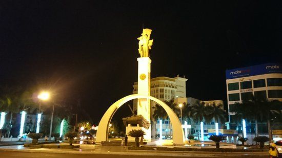 Victory Monument Buon Ma Thuot