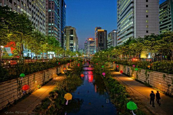 Suối Cheonggyecheon