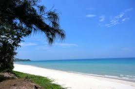 Bãi tắm Sơn Hào